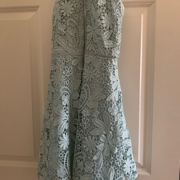 Lulus lace dress - Picture 6 of 16